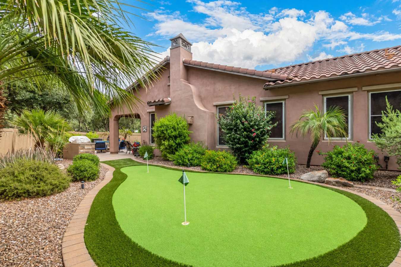 Putting green turf in Edinburg, TX